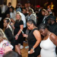 b hy67ujn mnjhuy76tgb